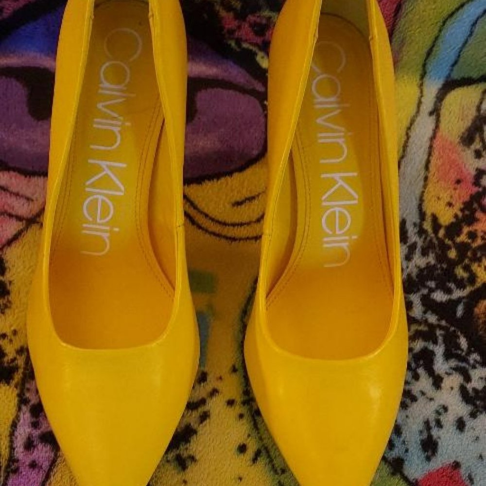 Yellow Calvin Klein "Gayle" High Heel Size 9.5.  Gorgeous ***SOLD***
